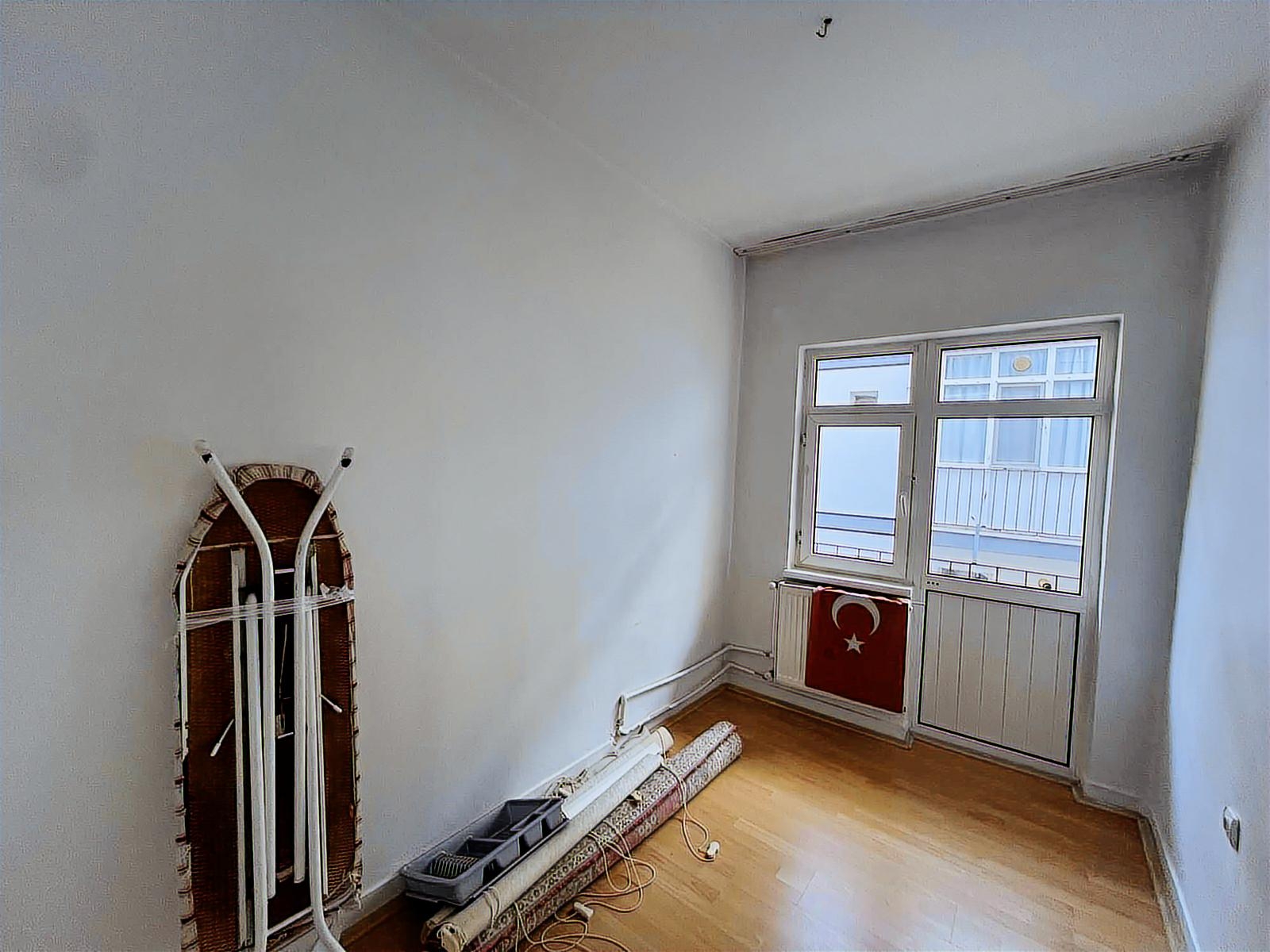 ONLİNE EMLAKTAN ABİDİNPAŞA BAĞLARBAŞI CD ARAKAT 3+1 DAİRE