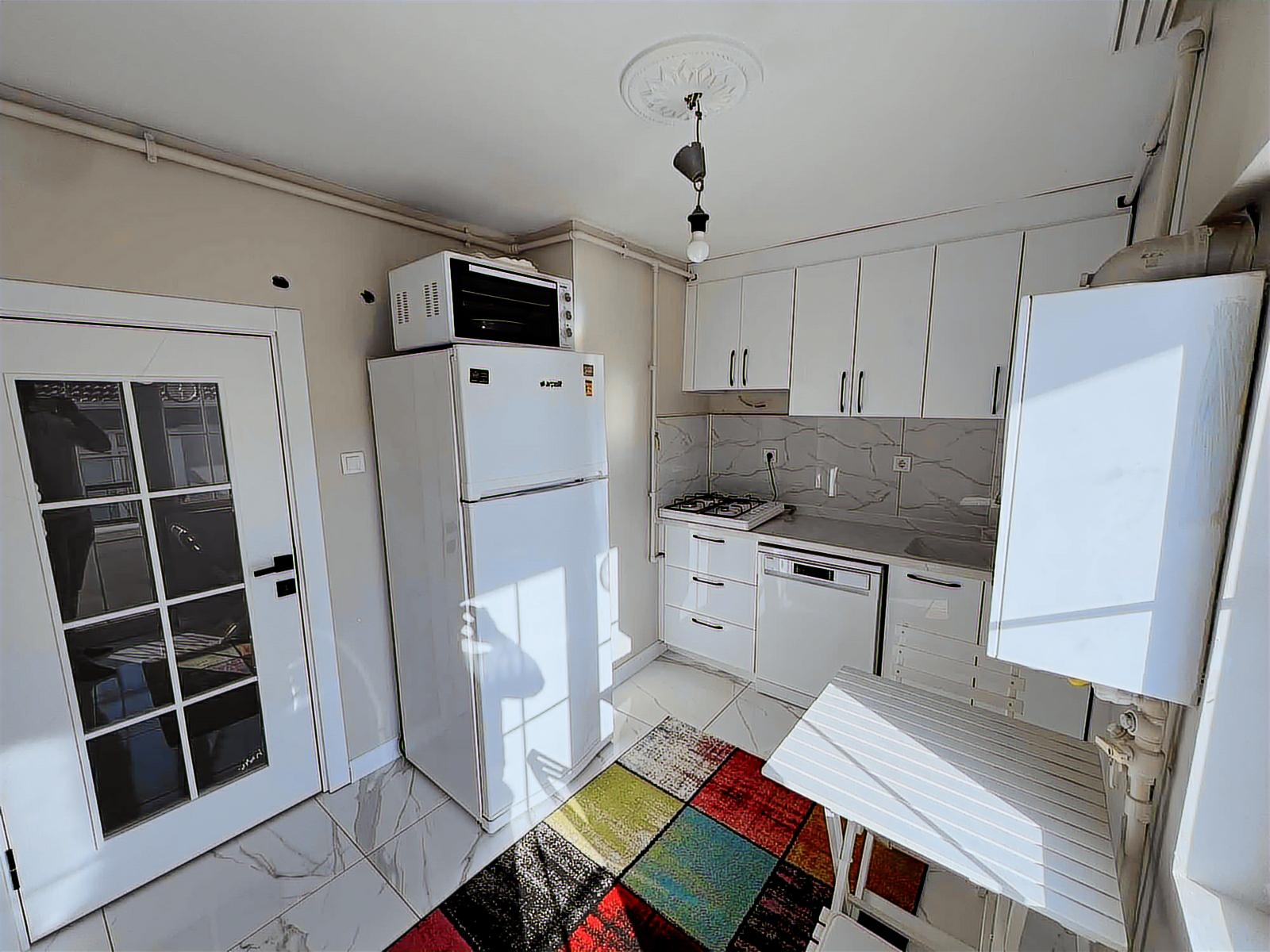 ONLİNE EMLAKTAN BAHÇELERÜSTÜ MH KOMPLE YENİLENMİŞ EŞYALI 2+1