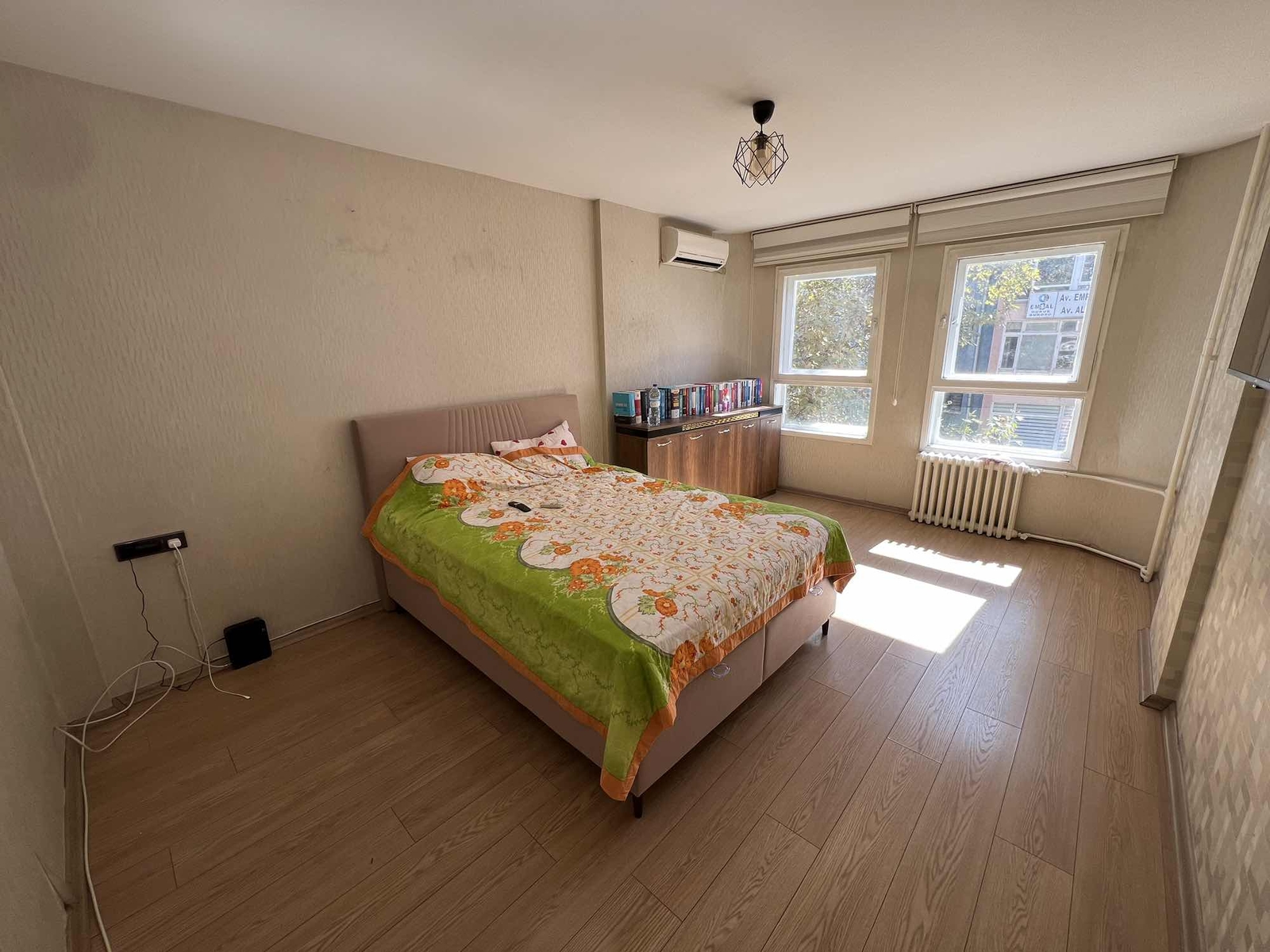 ONLİNE EMLAKTAN HANIMELİ SK KATTA EŞYALI 1+1 HOME & OFİS