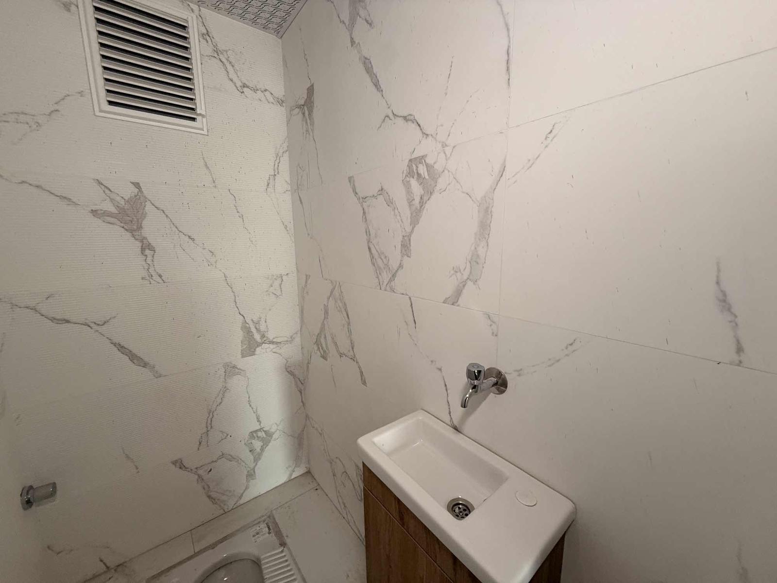 ONLİNE EMLAKTAN ETLİK BATI PARK EVLERİ ARA KAT 4+1 LÜX 0 DAİRE
